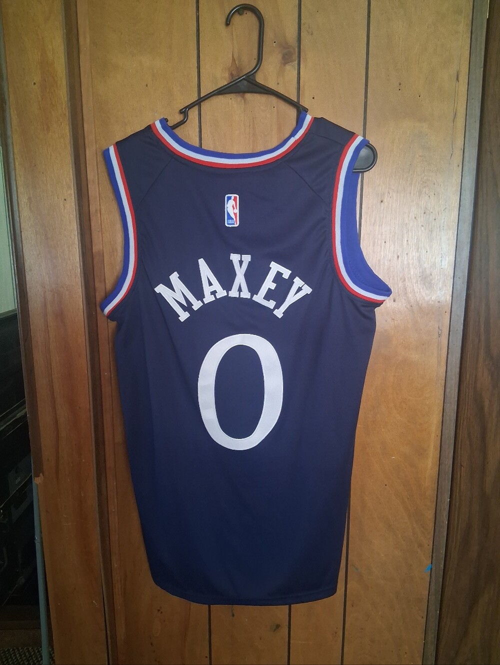 Mystery Sports Card With Tyrese Maxey Philadelphia 76ers Small Jersey